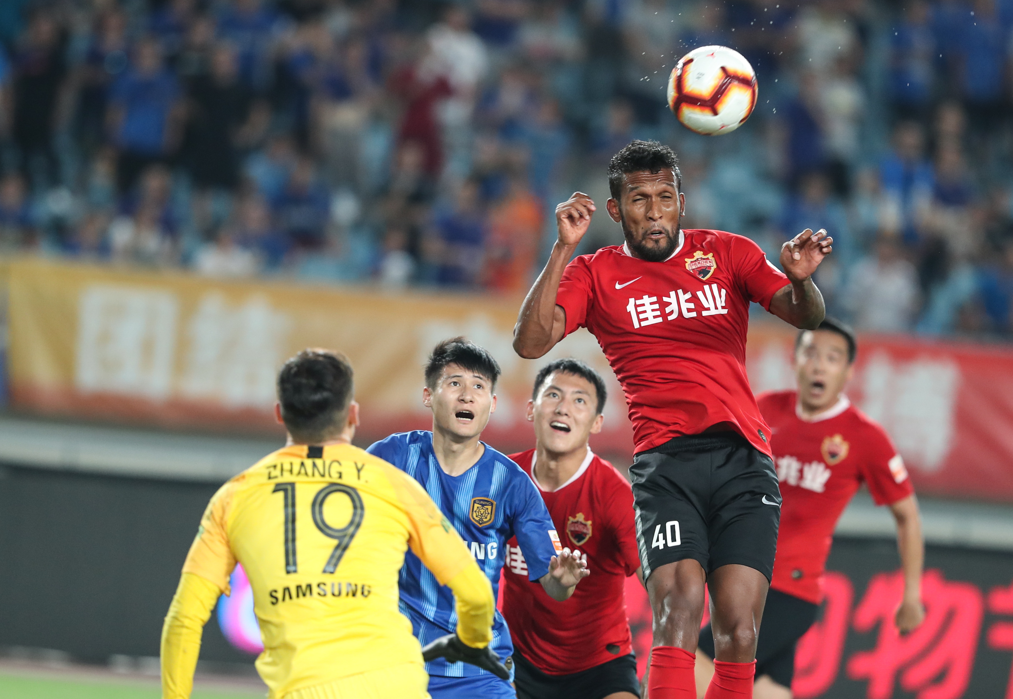 半场战报：帕尔马0-1乌迪内斯，扎尼奥洛破门（半场速递：乌迪内斯1-0领先帕尔马，扎尼奥洛建功）