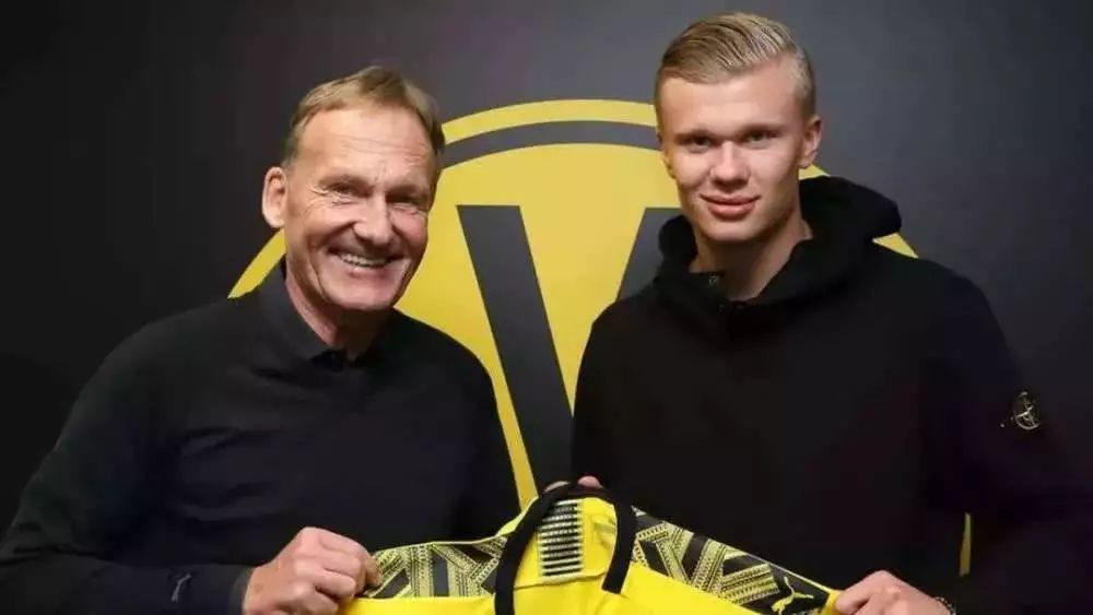 葡萄牙前锋保利尼奥：C罗改变了葡萄牙足球；我想踢世界杯（葡萄牙前锋保利尼奥：C罗重塑葡萄牙足球，我渴望出战世界杯）