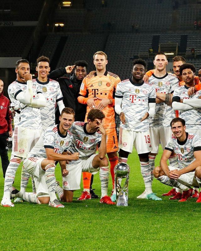 地上足球：偷溜诺坎普释放回归信号？解析梅西为何必重回巴萨（地上足球：梅西悄现诺坎普传回归风声？详析他为何终将重返巴萨）