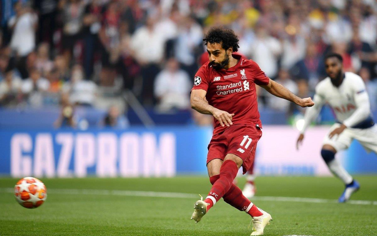 西媒：恩里克执教大获成功，巴黎希望与其签署“终身合约”（西媒称：恩里克执教成绩斐然，巴黎欲与其签订“终身合同”）