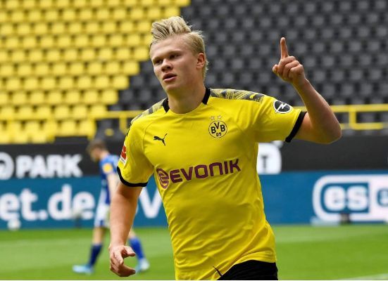 效率恐怖！亚历山大场均34分钟得到33分，仅1.7次失误（效率惊人！亚历山大34分钟轰下33分，场均仅1.7次失误）