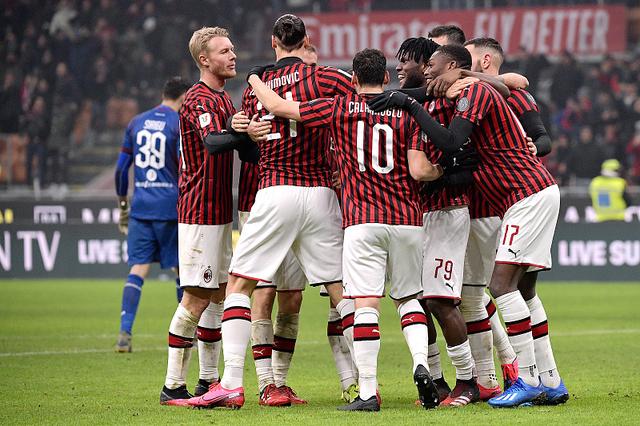 RB莱比锡vs勒沃库森：劳姆、古拉西奇首发，希克、霍夫曼出战（RB莱比锡迎战勒沃库森：劳姆、古拉西奇首发，希克、霍夫曼登场）