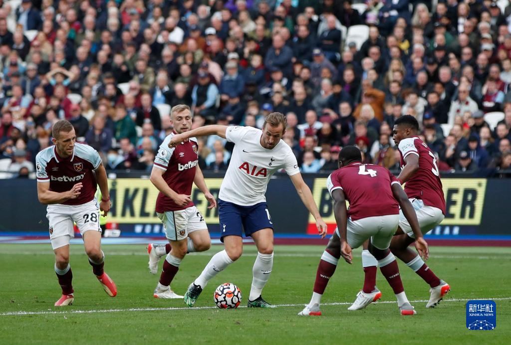 Shams：预计特雷·杨本月晚些时候复出，老鹰仍相信他（Shams：特雷·杨预计本月晚些时候回归，老鹰对他信心不减）